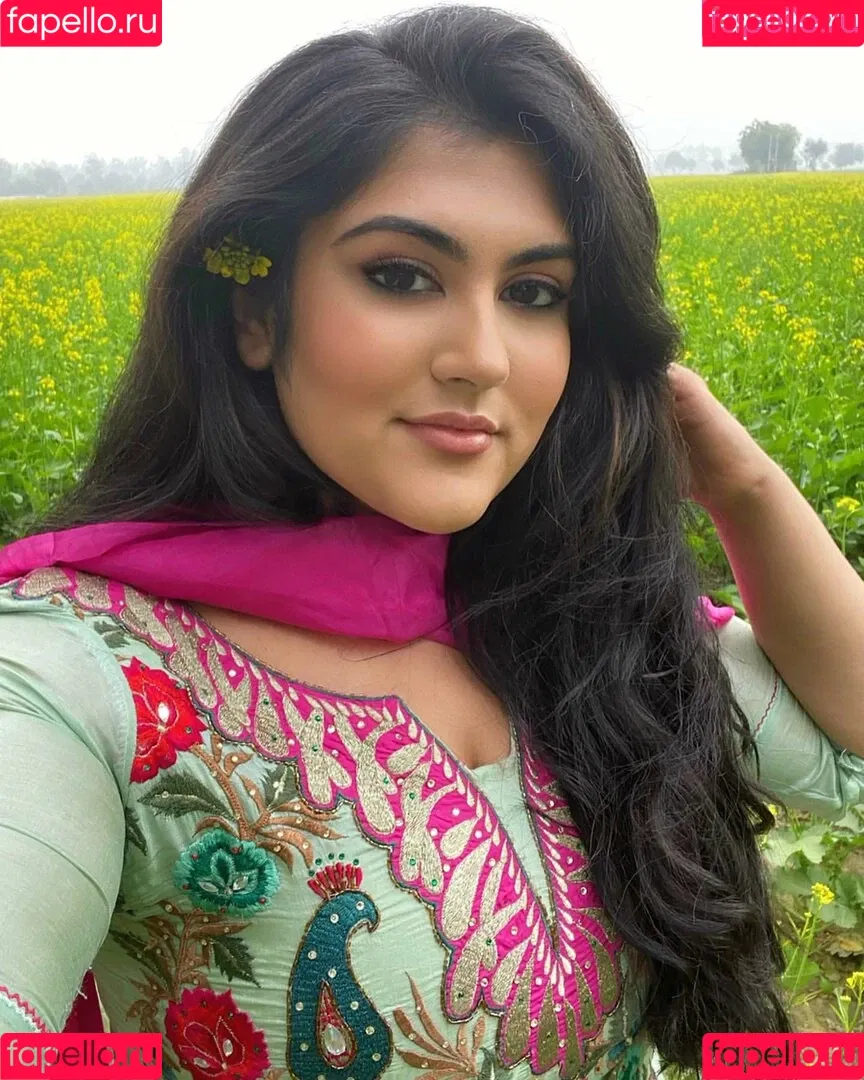 Sanjana Onlyfans Photo Gallery 