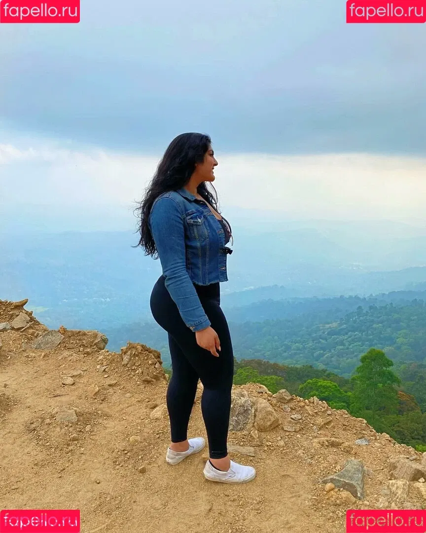 Sanjana Onlyfans Photo Gallery 
