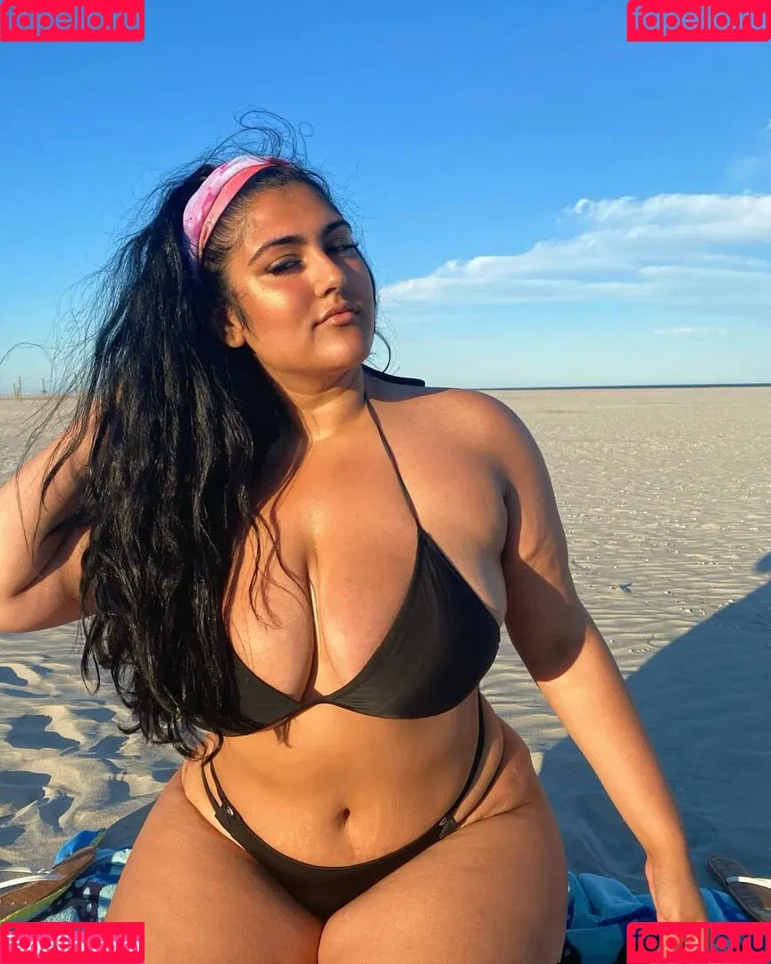 Sanjana Onlyfans Photo Gallery 