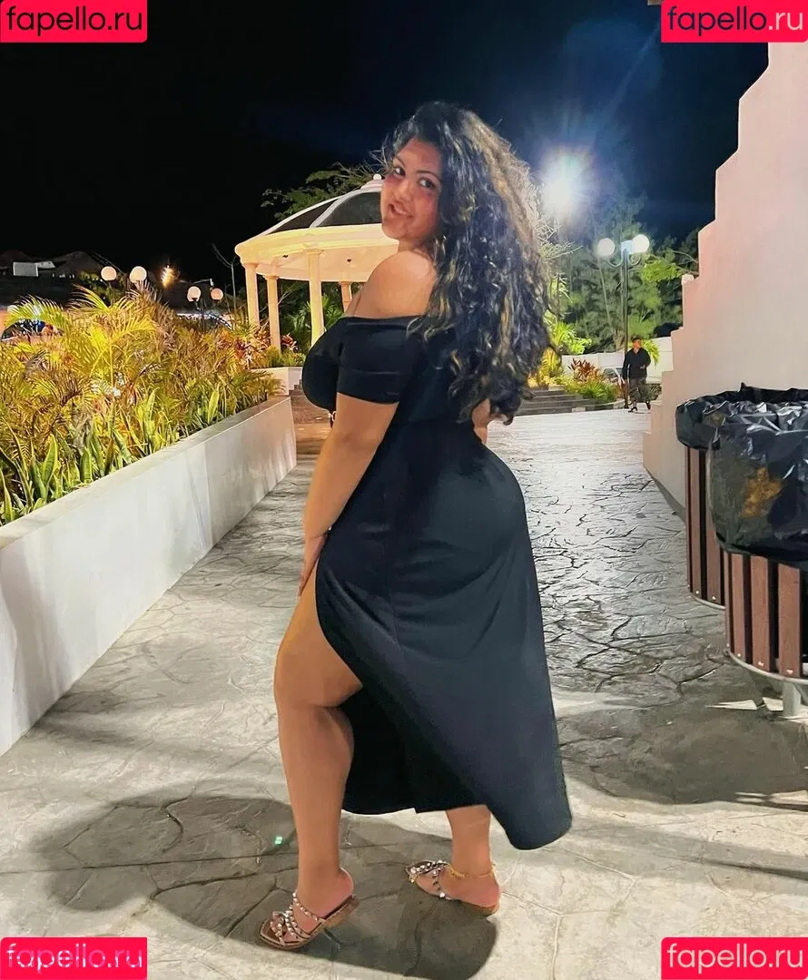 Sanjana Onlyfans Photo Gallery 