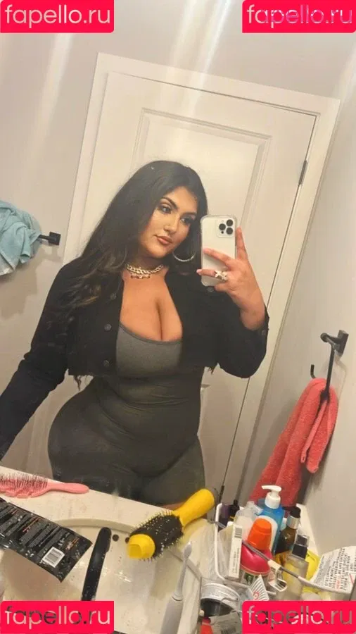 Sanjana Onlyfans Photo Gallery 