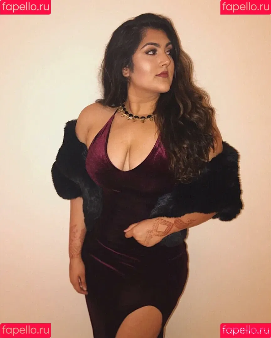 Sanjana Onlyfans Photo Gallery 