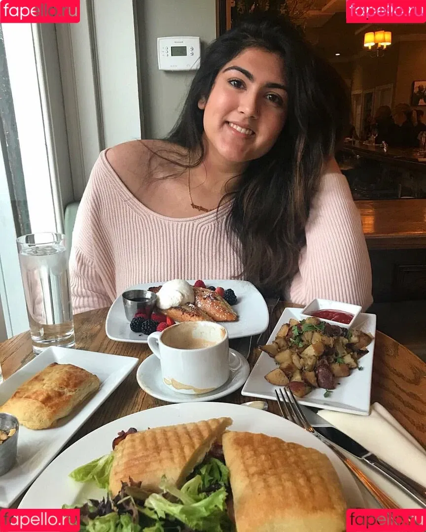 Sanjana Onlyfans Photo Gallery 