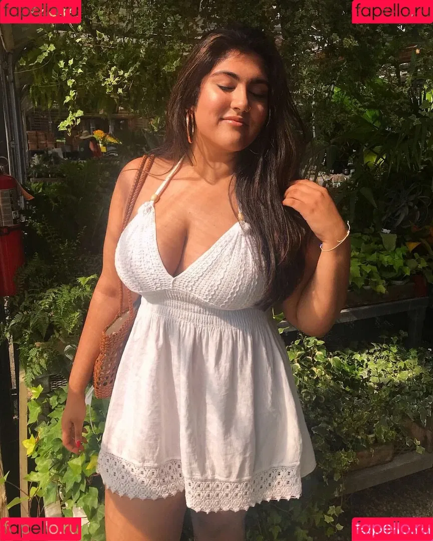Sanjana Onlyfans Photo Gallery 