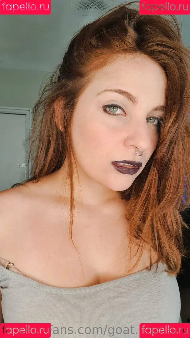 goat.redhead Onlyfans Photo Gallery 