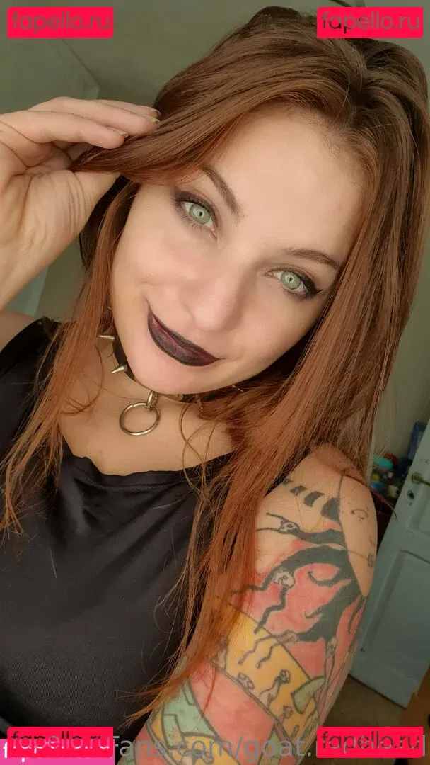 goat.redhead Onlyfans Photo Gallery 