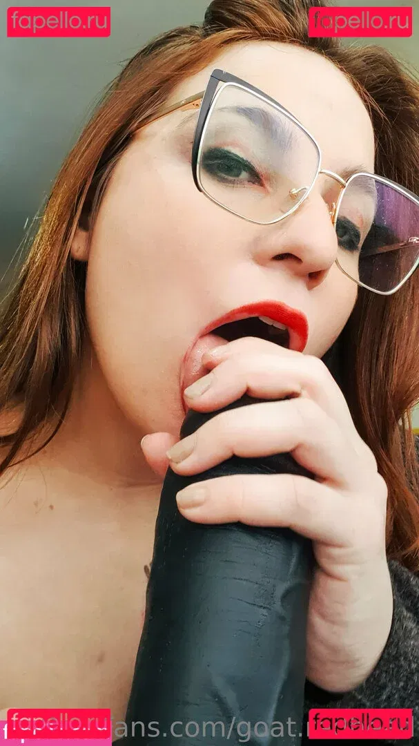 goat.redhead Onlyfans Photo Gallery 