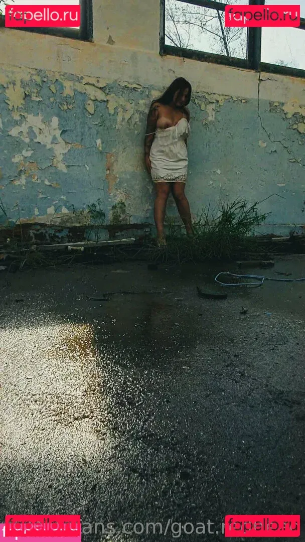 goat.redhead Onlyfans Photo Gallery 