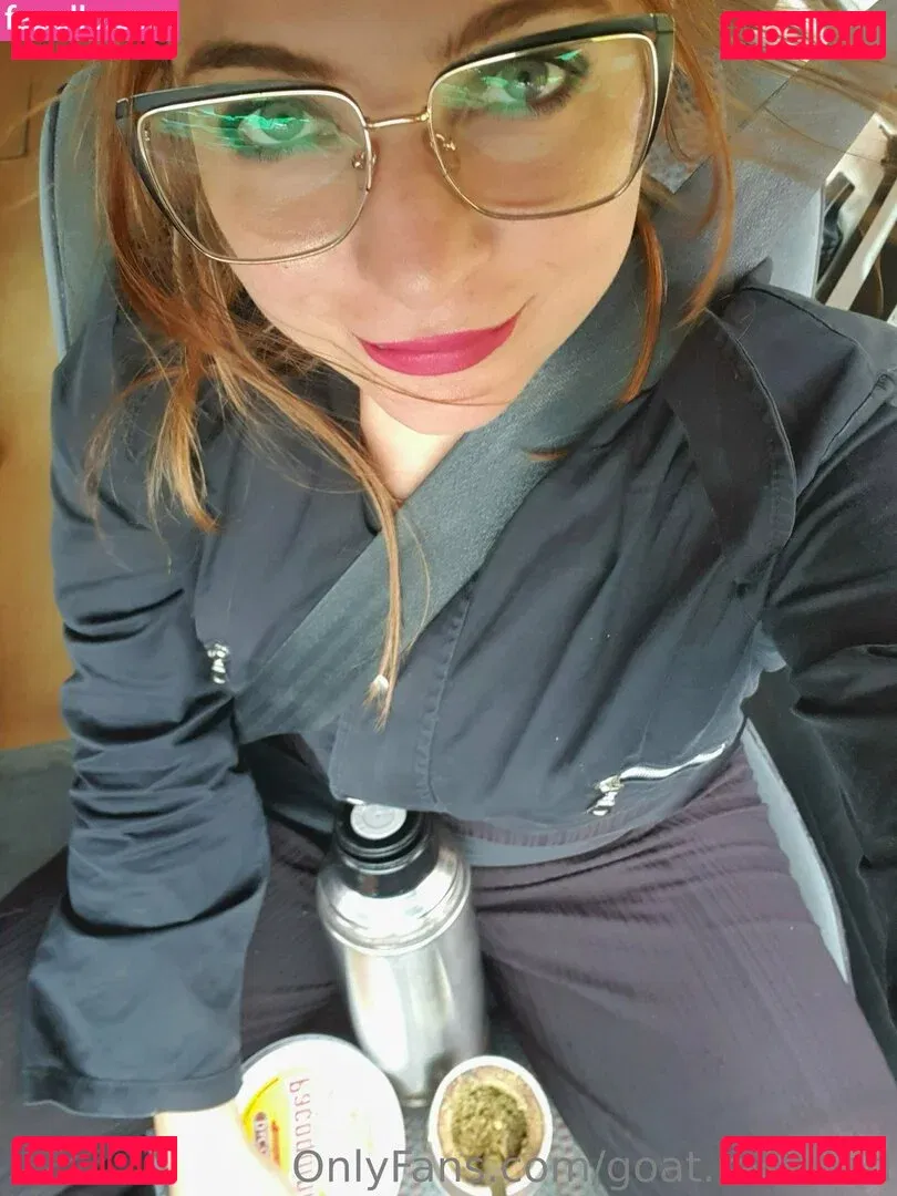 goat.redhead Onlyfans Photo Gallery 