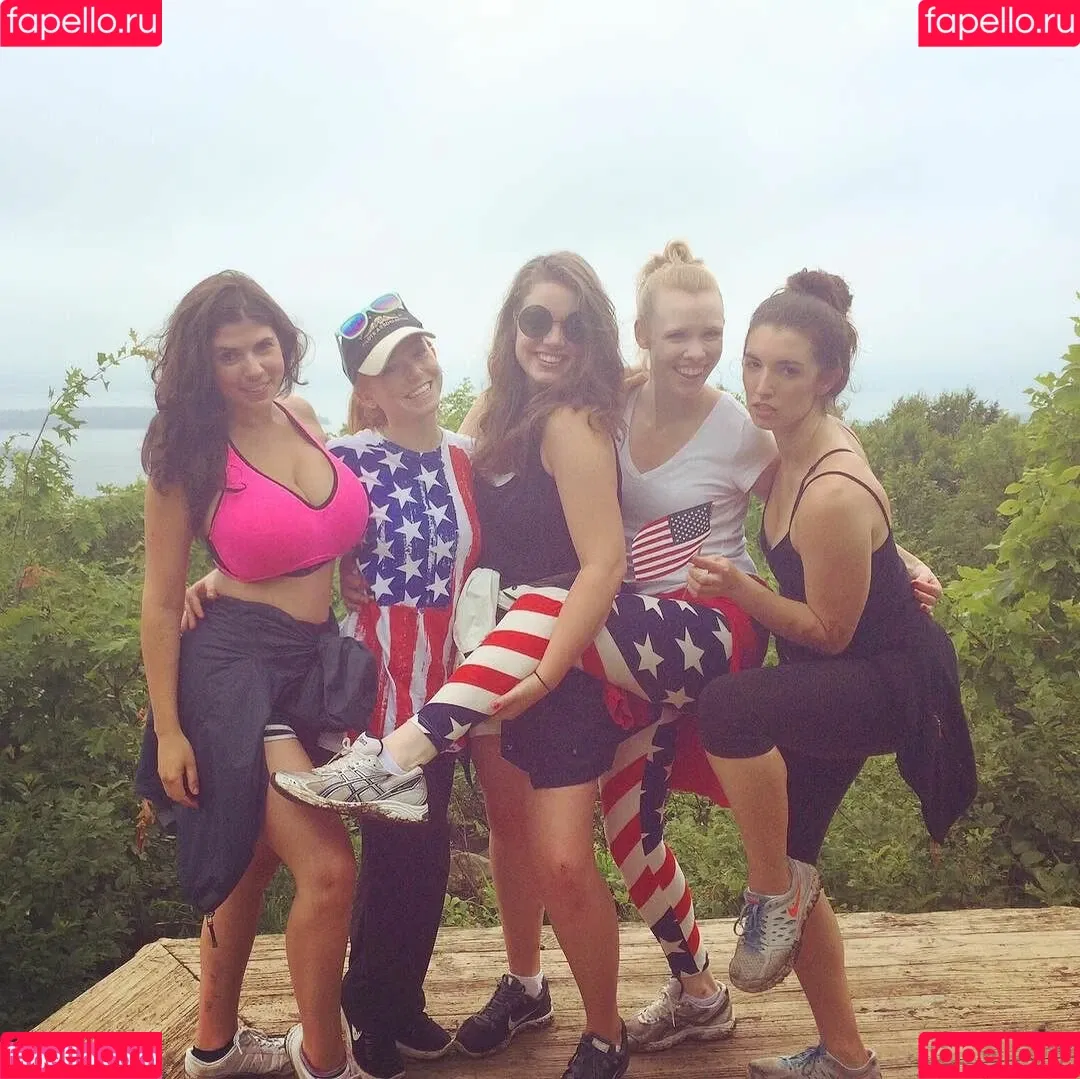 Emily H. Barry Onlyfans Photo Gallery 