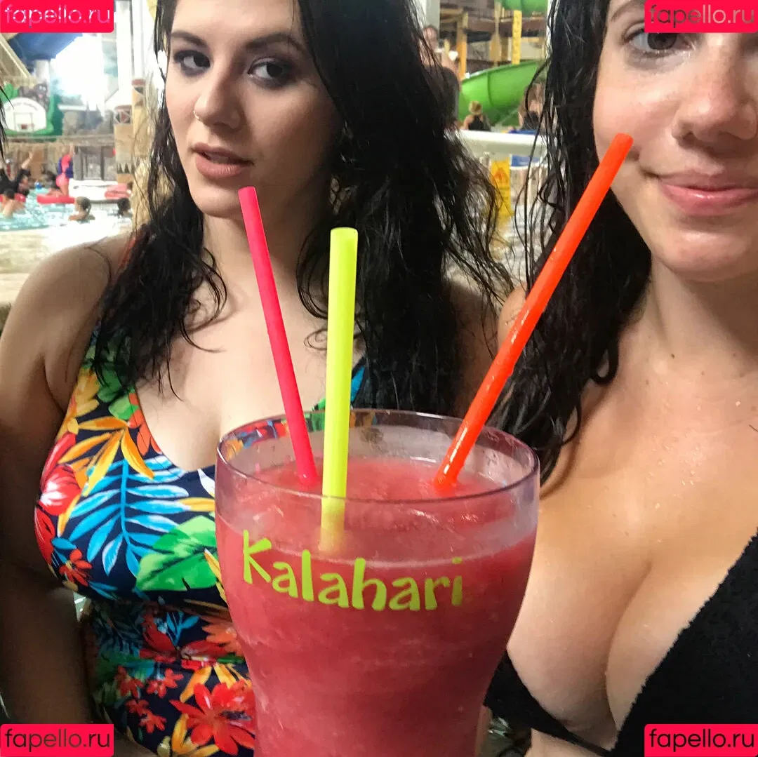 Emily H. Barry Onlyfans Photo Gallery 