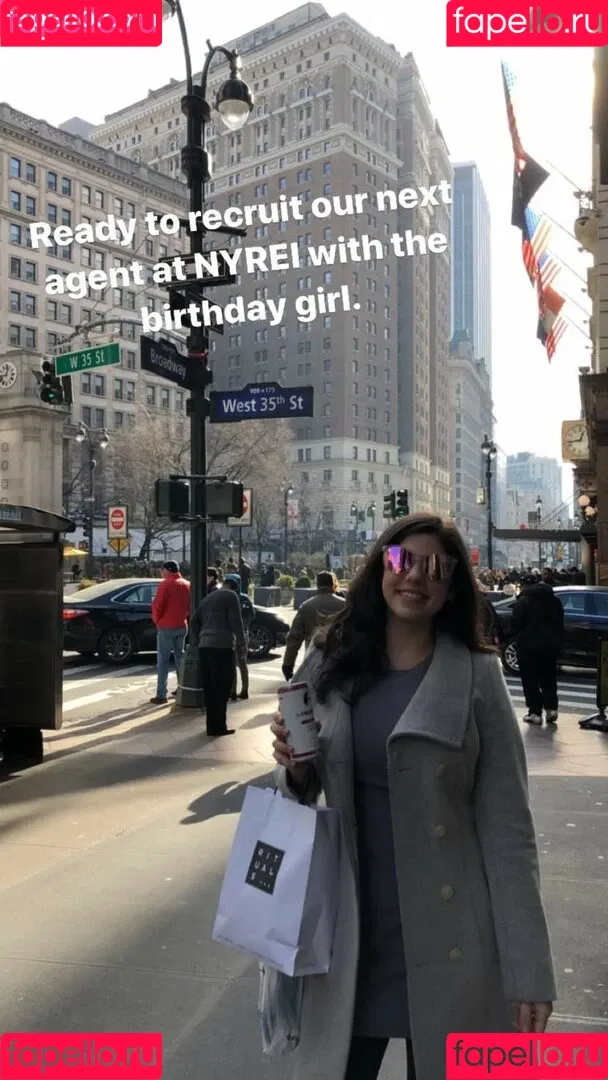 Emily H. Barry Onlyfans Photo Gallery 