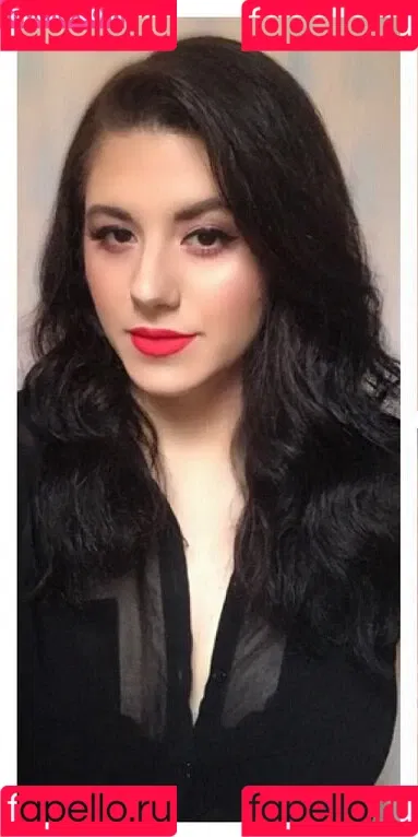 Emily H. Barry Onlyfans Photo Gallery 