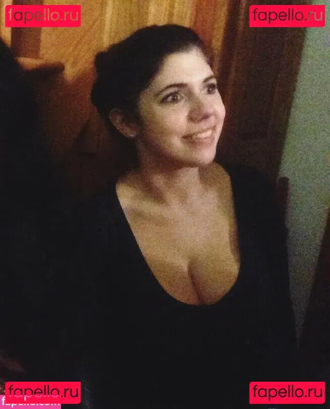 Emily H. Barry Onlyfans Photo Gallery 