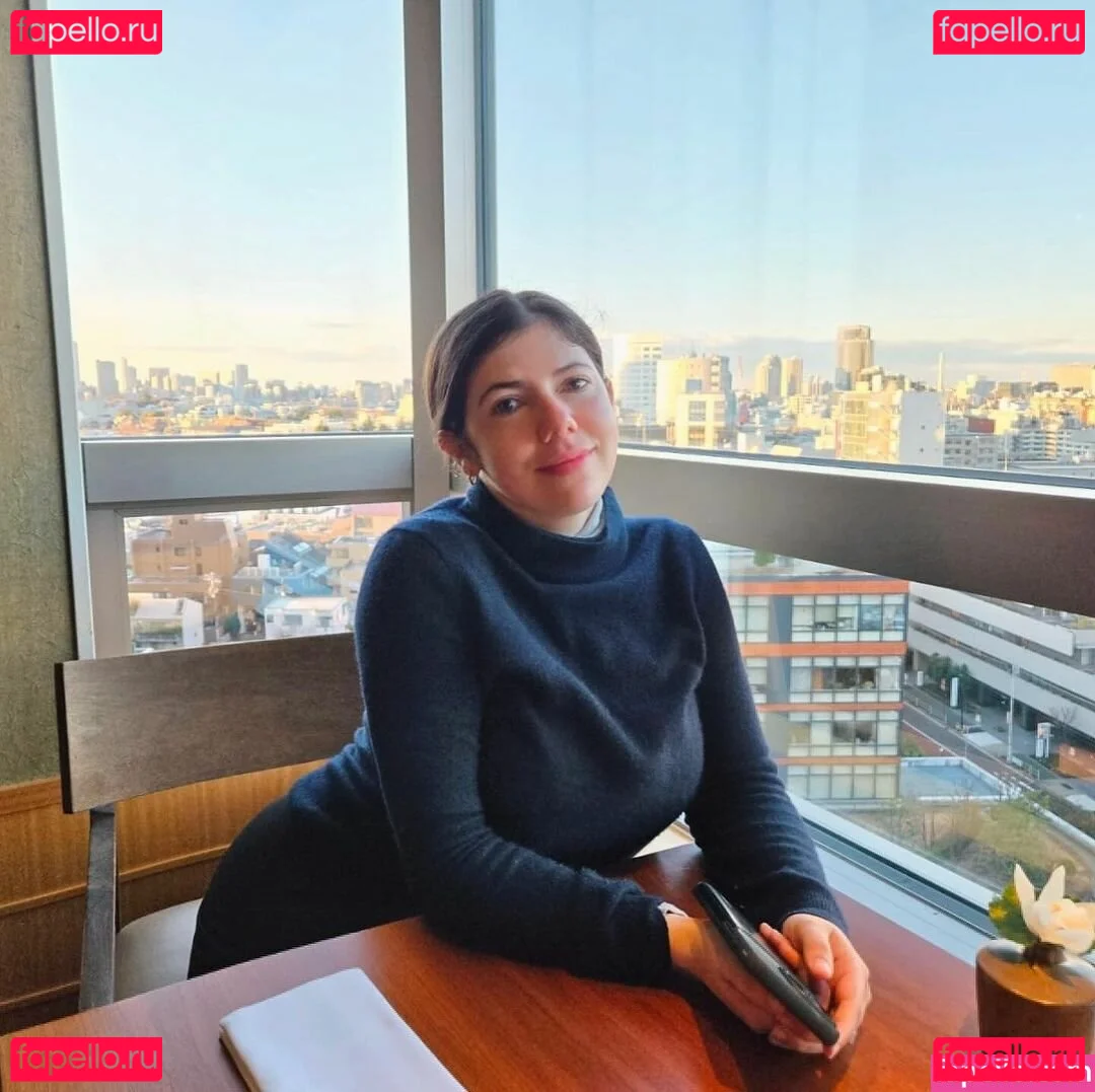 Emily H. Barry Onlyfans Photo Gallery 