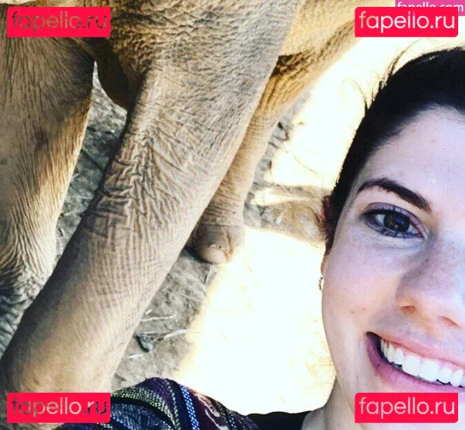 Emily H. Barry Onlyfans Photo Gallery 