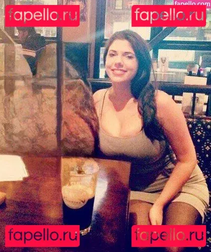 Emily H. Barry Onlyfans Photo Gallery 