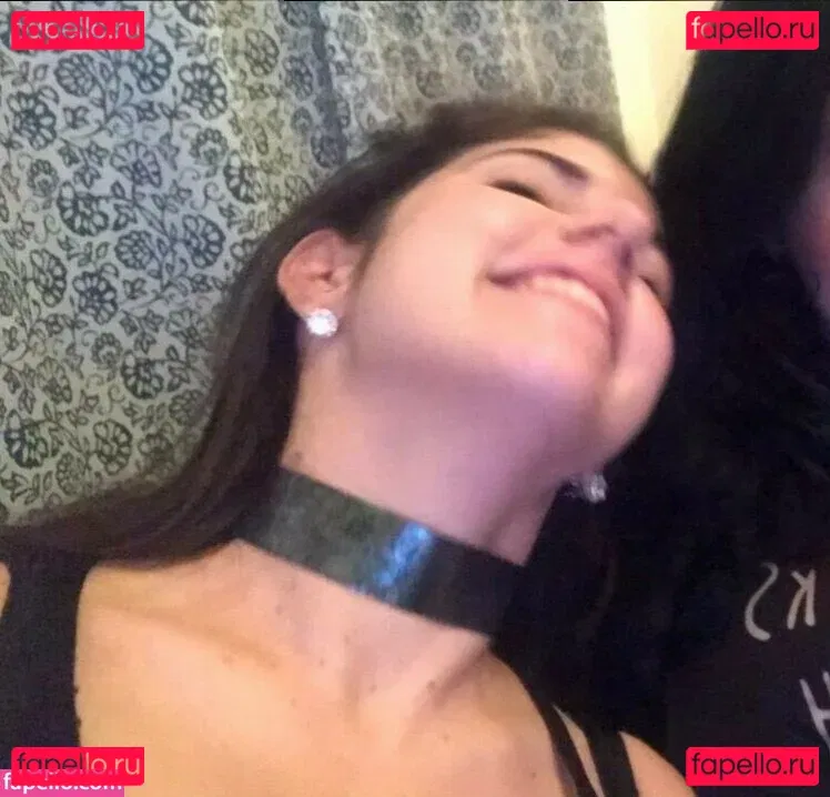 Emily H. Barry Onlyfans Photo Gallery 