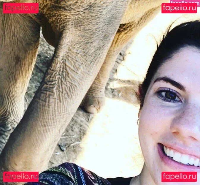 Emily H. Barry Onlyfans Photo Gallery 