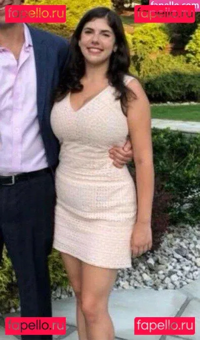 Emily H. Barry Onlyfans Photo Gallery 