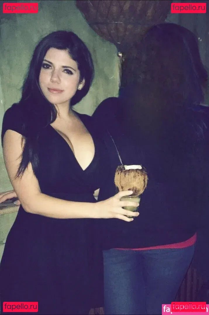 Emily H. Barry Onlyfans Photo Gallery 