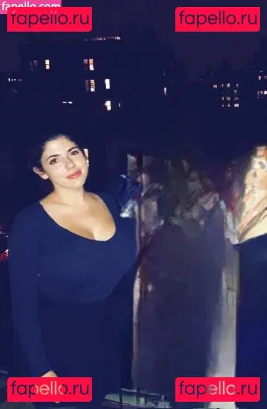 Emily H. Barry Onlyfans Photo Gallery 