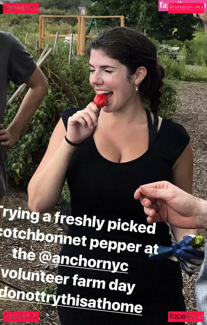 Emily H. Barry Onlyfans Photo Gallery 