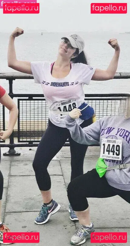 Emily H. Barry Onlyfans Photo Gallery 