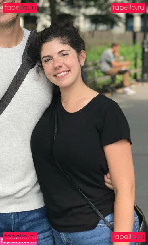 Emily H. Barry Onlyfans Photo Gallery 