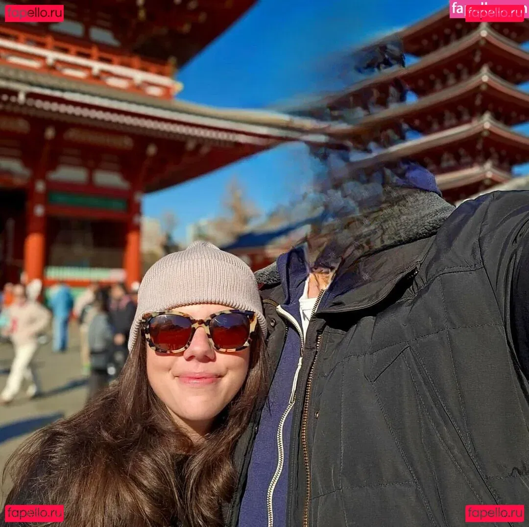 Emily H. Barry Onlyfans Photo Gallery 