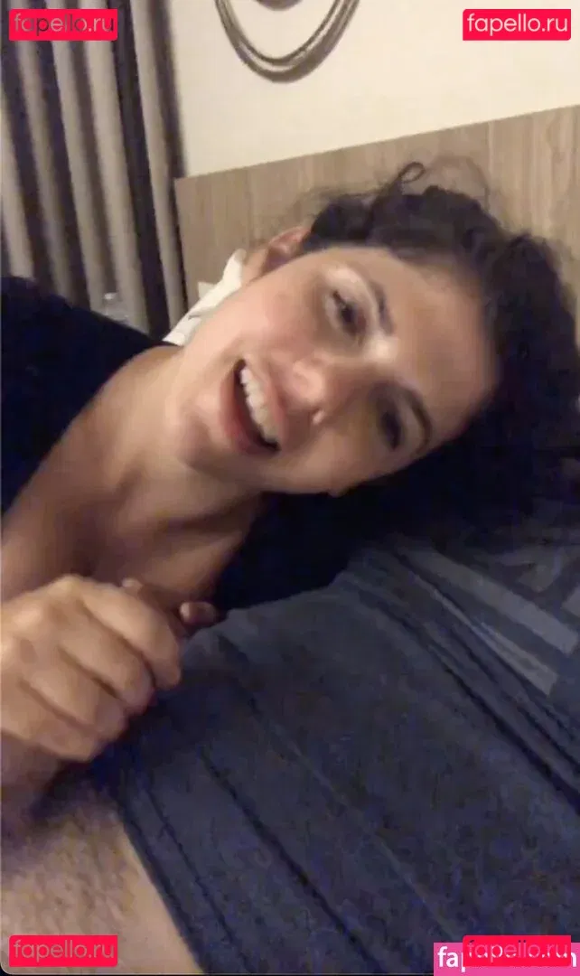 Emily H. Barry Onlyfans Photo Gallery 