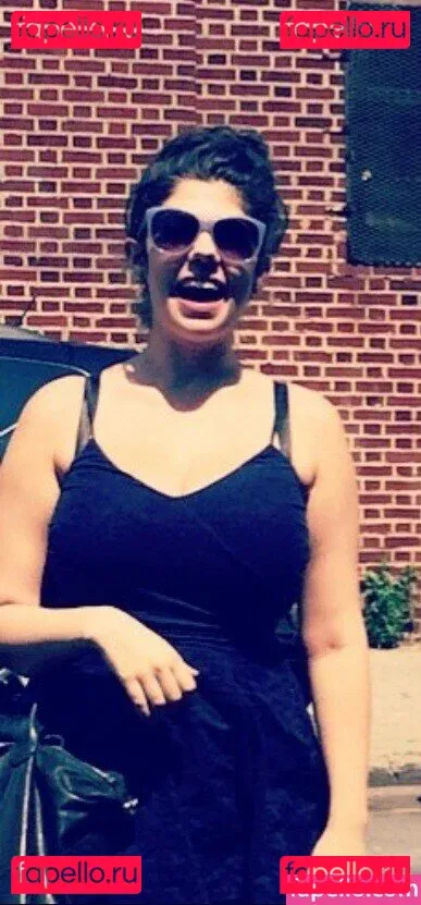 Emily H. Barry Onlyfans Photo Gallery 