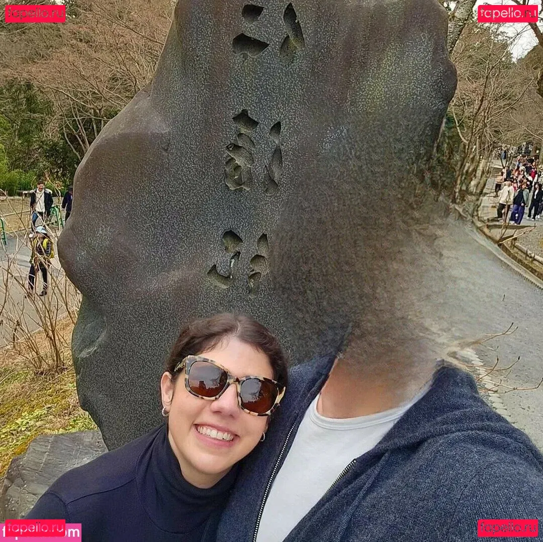 Emily H. Barry Onlyfans Photo Gallery 