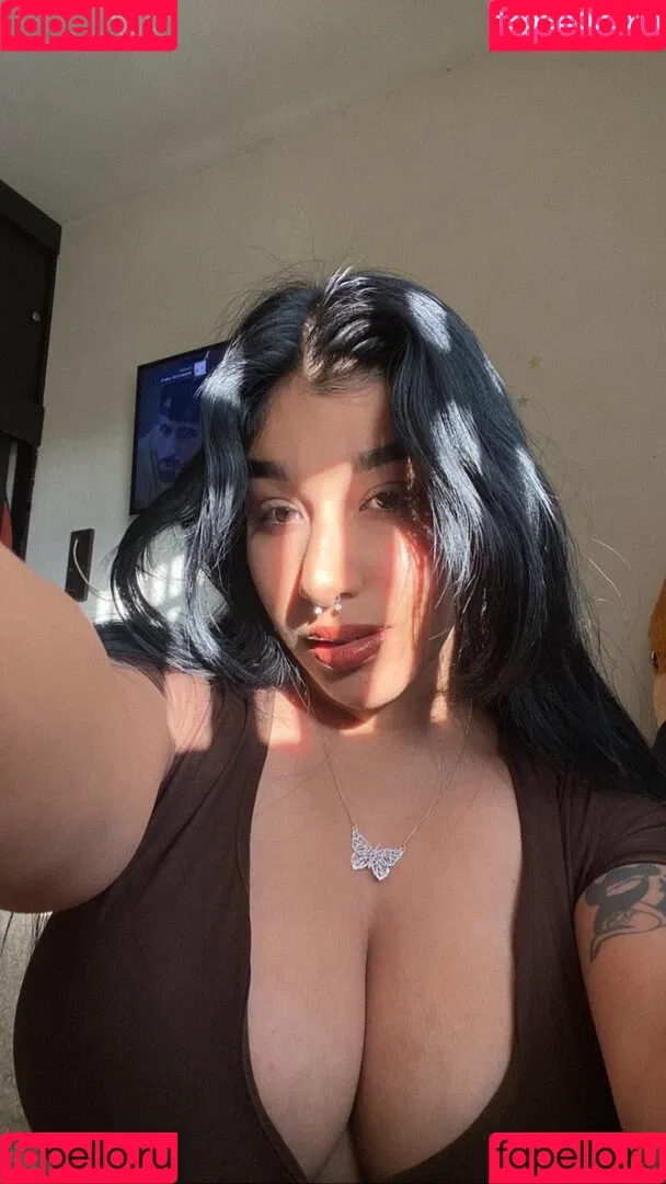 Fernanda V Onlyfans Photo Gallery 