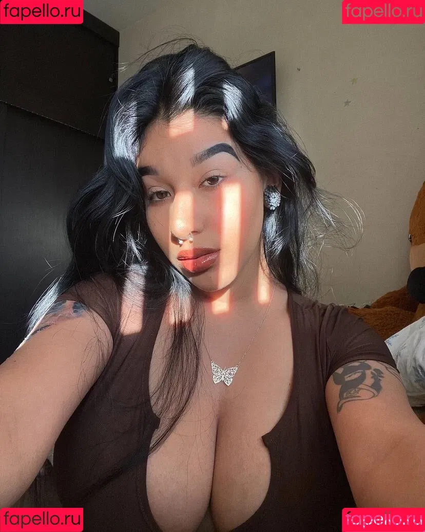 Fernanda V Onlyfans Photo Gallery 