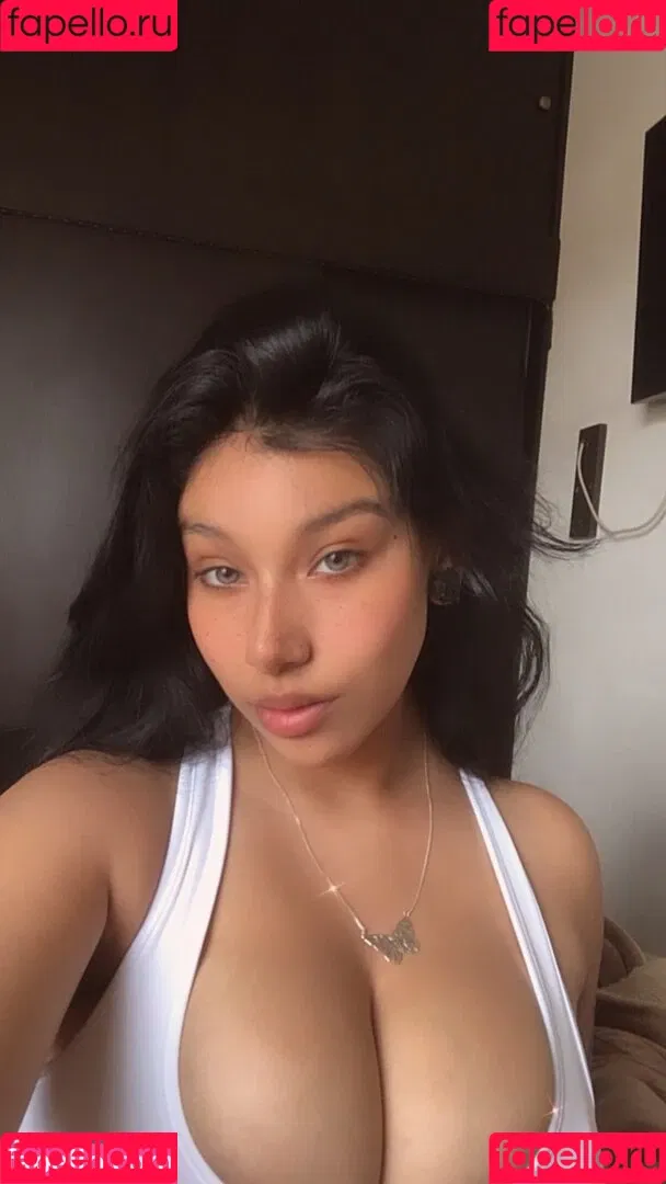 Fernanda V Onlyfans Photo Gallery 