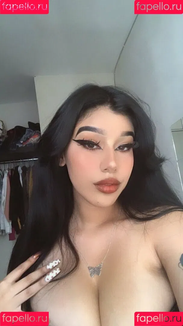 Fernanda V Onlyfans Photo Gallery 