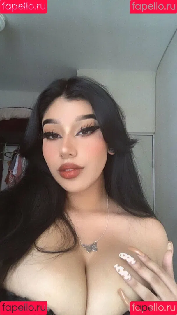 Fernanda V Onlyfans Photo Gallery 