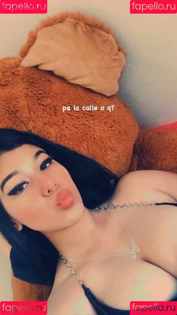 Fernanda V Onlyfans Photo Gallery 