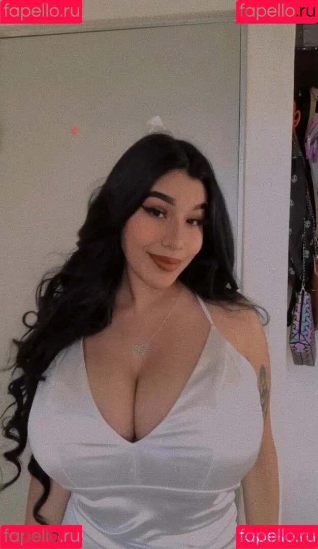 Fernanda V Onlyfans Photo Gallery 