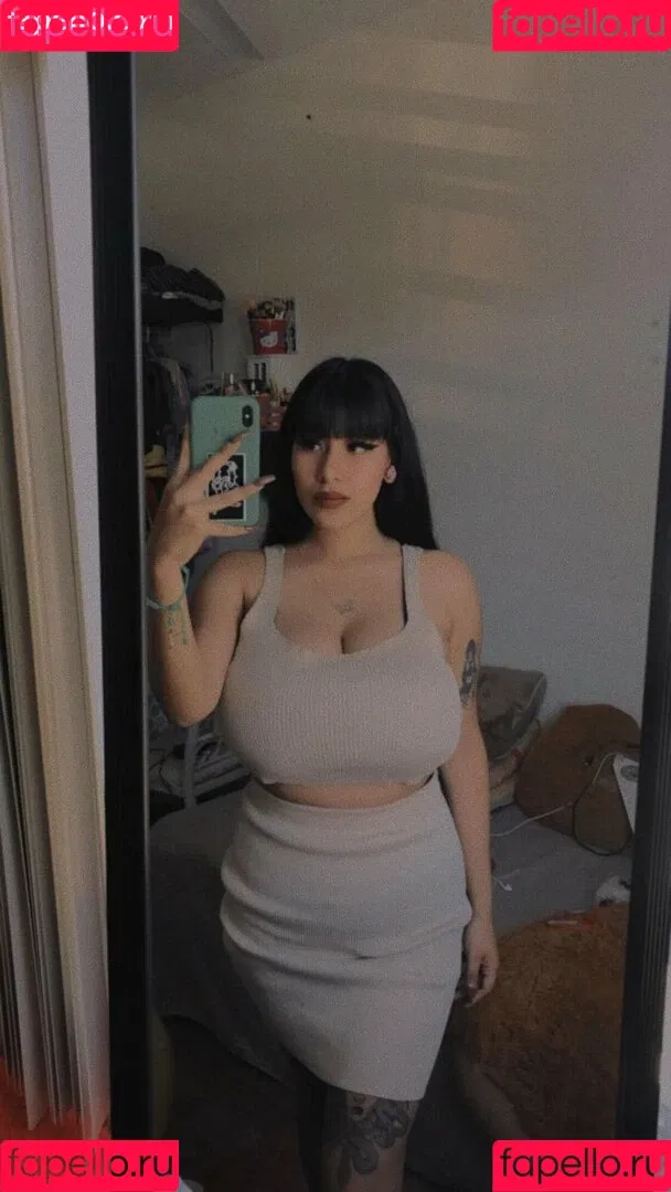 Fernanda V Onlyfans Photo Gallery 