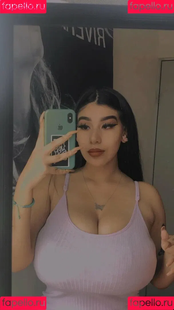 Fernanda V Onlyfans Photo Gallery 