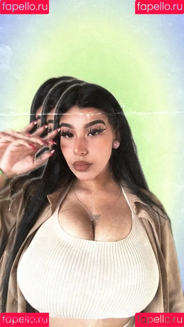 Fernanda V Onlyfans Photo Gallery 