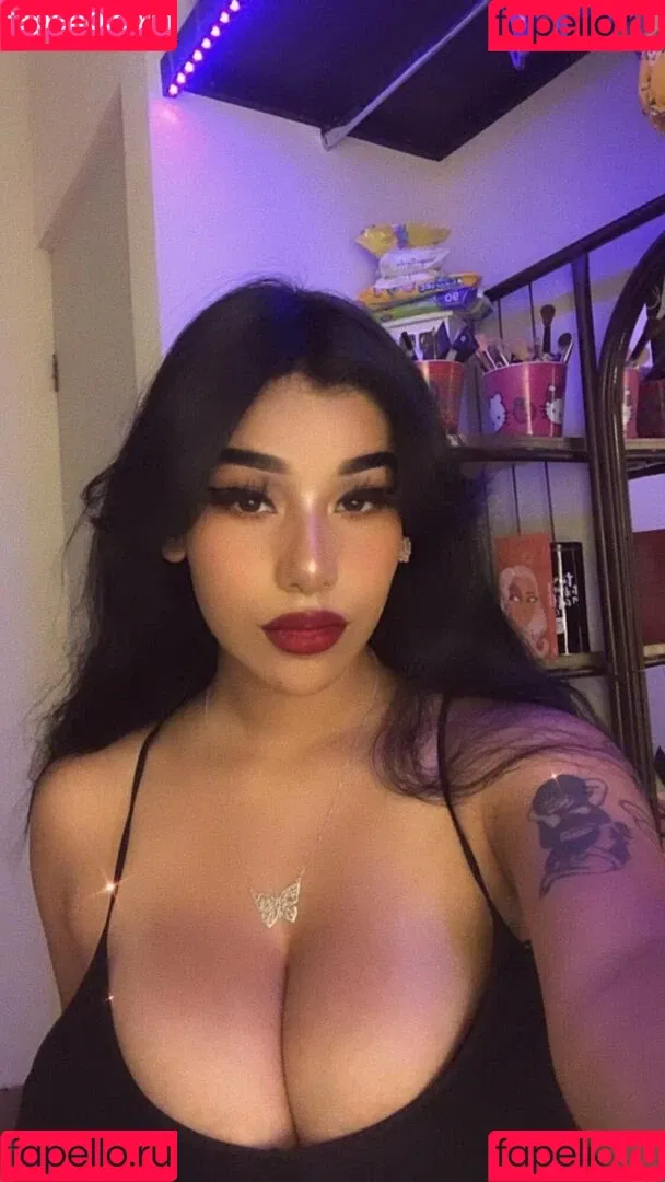 Fernanda V Onlyfans Photo Gallery 