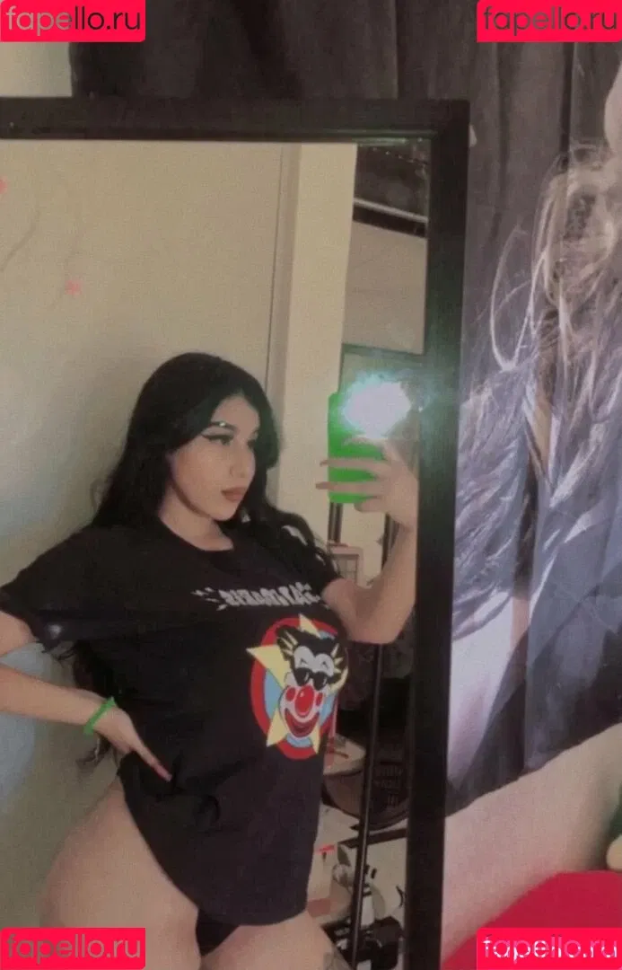 Fernanda V Onlyfans Photo Gallery 
