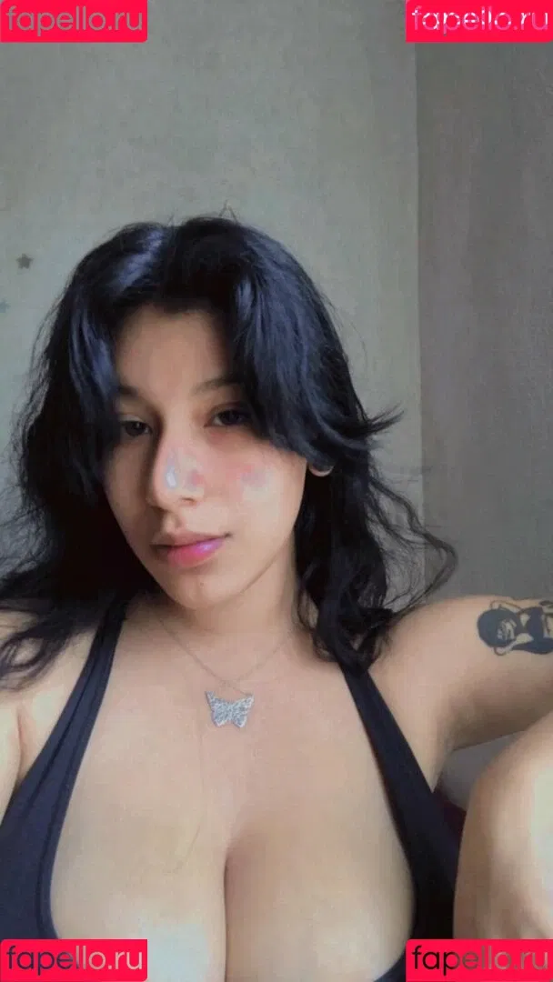 Fernanda V Onlyfans Photo Gallery 