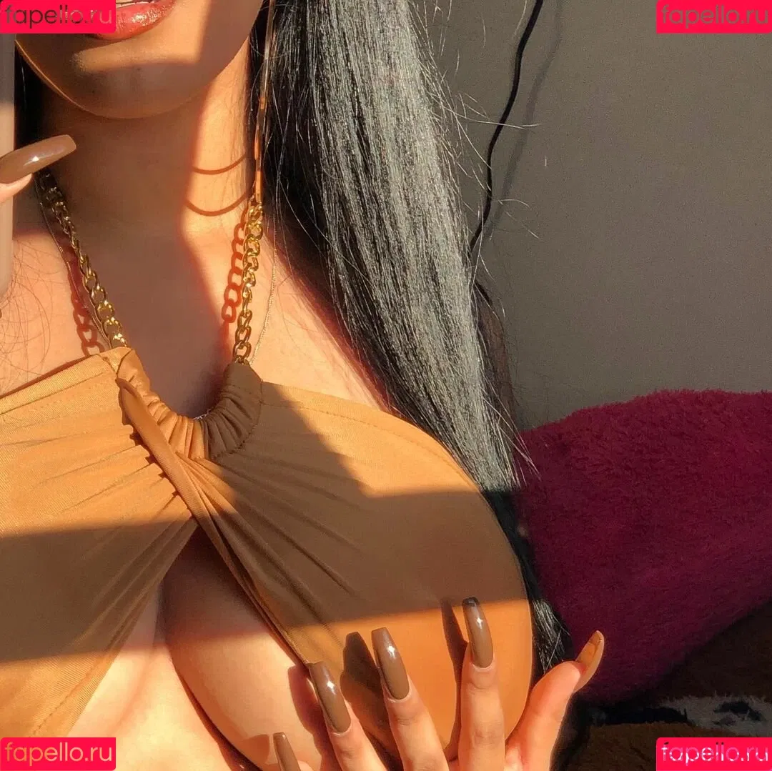 Fernanda V Onlyfans Photo Gallery 