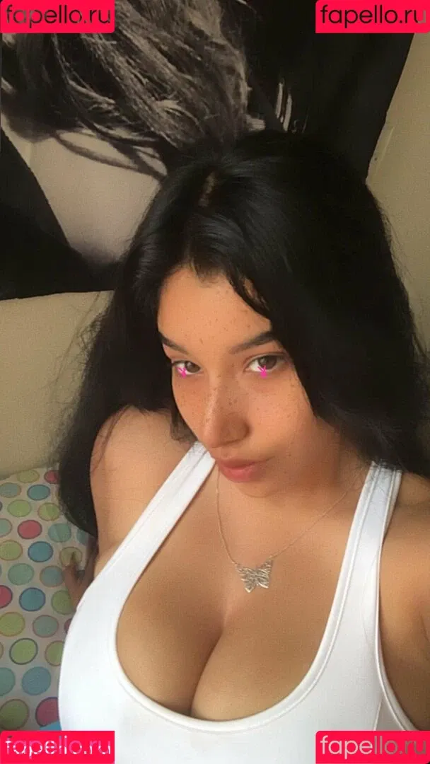 Fernanda V Onlyfans Photo Gallery 
