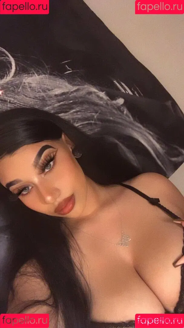 Fernanda V Onlyfans Photo Gallery 
