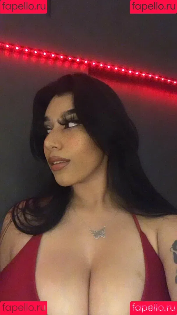 Fernanda V Onlyfans Photo Gallery 